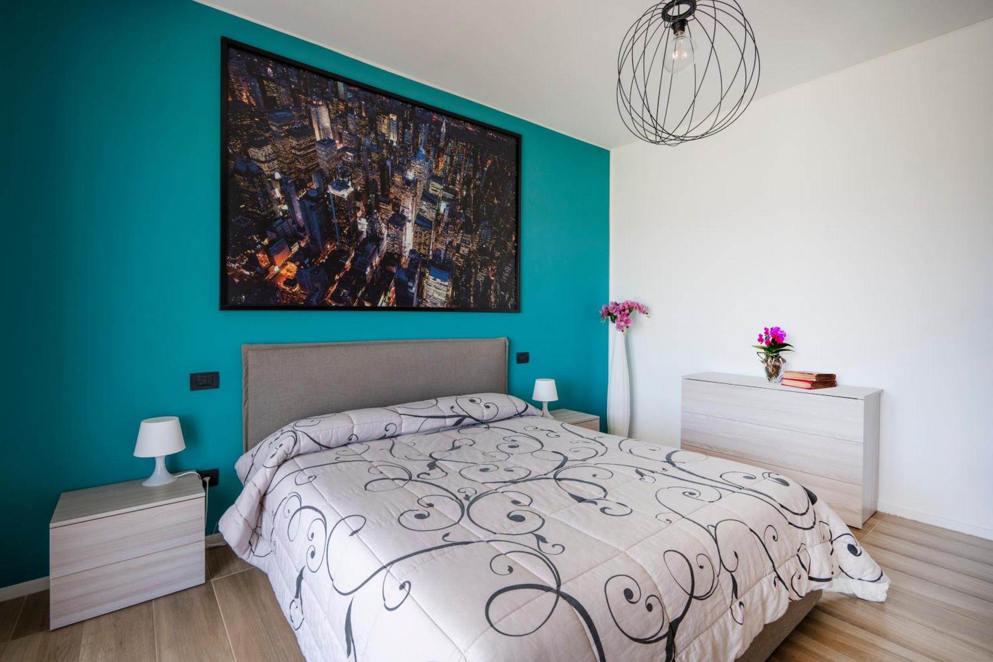 Kind Park - Sleek Apartment With Terrace & Parking 바리 외부 사진